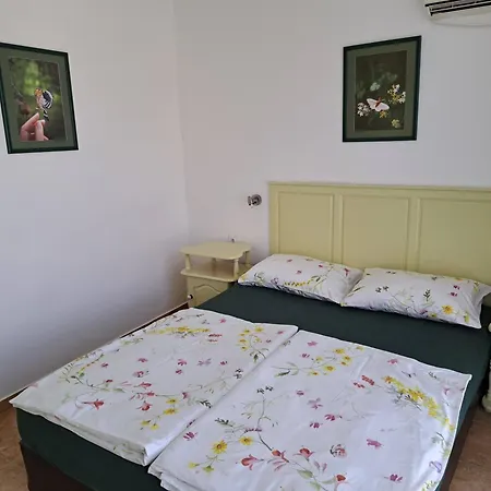 ゲストハウス Zelenika