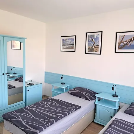 Zelenika ゲストハウス 2*