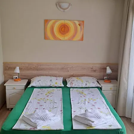 ゲストハウス Zelenika