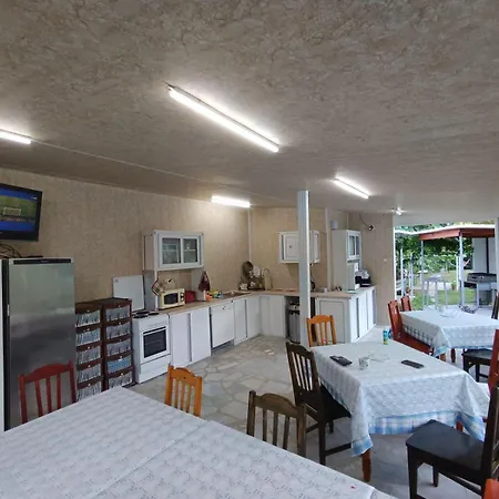 Zelenika シネモレツ