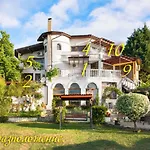 Zelenika Guest house