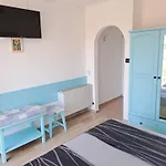 Guest house Zelenika 2*