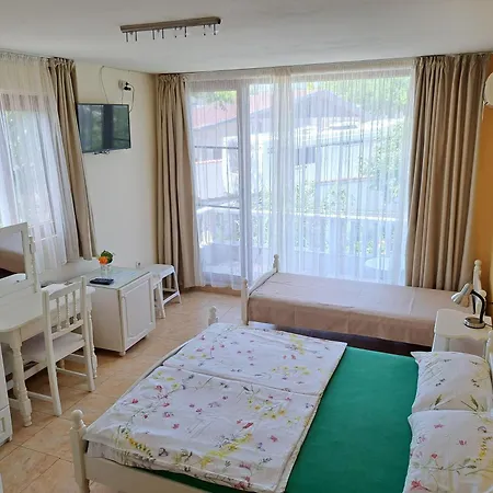 Zelenika Vendégház 2*